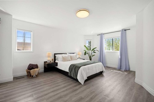116 Cove Road, Chestermere, AB - Indoor Photo Showing Bedroom