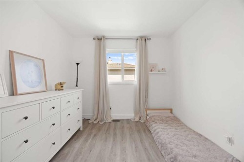 116 Cove Road, Chestermere, AB - Indoor