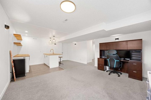116 Cove Road, Chestermere, AB - Indoor Photo Showing Other Room
