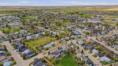 6 Cambria Place, Strathmore, AB - Outdoor With View