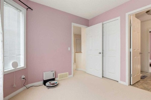 324 Evermeadow Road Sw, Calgary, AB - Indoor