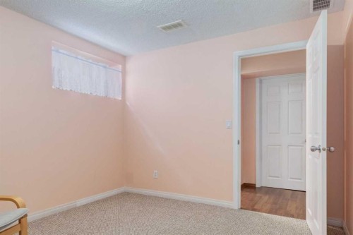 324 Evermeadow Road Sw, Calgary, AB - Indoor Photo Showing Other Room