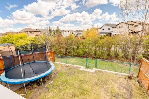 324 Evermeadow Road Sw, Calgary, AB - Outdoor