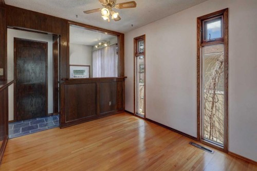 255 Huntcroft Road Ne, Calgary, AB - Indoor Photo Showing Other Room