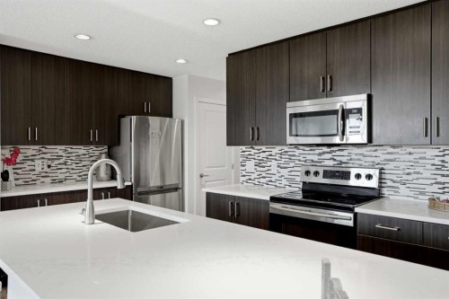 314 Auburn Crest Way Se, Calgary, AB - Indoor Photo Showing Kitchen With Stainless Steel Kitchen With Upgraded Kitchen