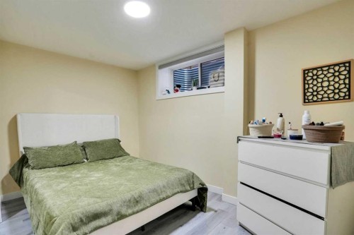 449 Skyview Ranch Way Ne, Calgary, AB - Indoor Photo Showing Bedroom