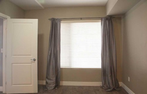 601-910 5 Avenue Sw, Calgary, AB - Indoor