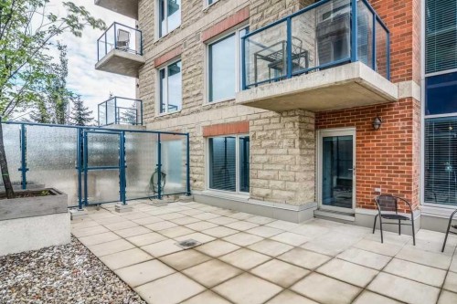 601-910 5 Avenue Sw, Calgary, AB - Outdoor With Exterior