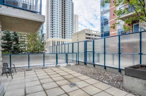 601-910 5 Avenue Sw, Calgary, AB - Outdoor