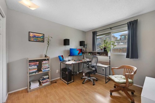 160 Strathcona Close Sw, Calgary, AB - Indoor Photo Showing Office