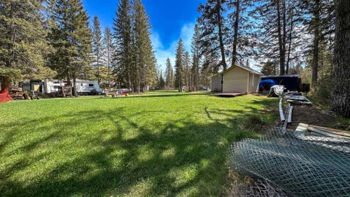 968 1 Avenue Ne, Sundre, AB - Outdoor