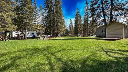 968 1 Avenue Ne, Sundre, AB - Outdoor