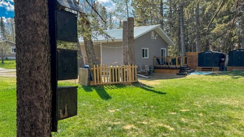 968 1 Avenue Ne, Sundre, AB - Outdoor