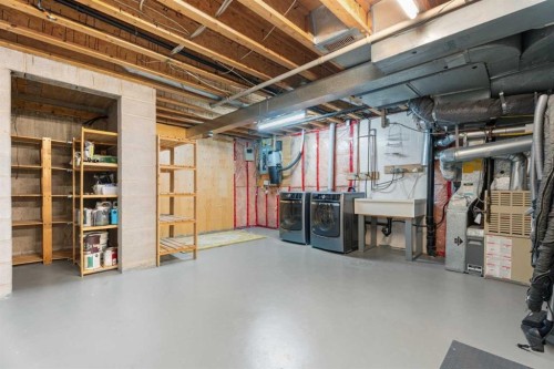 216 4 Avenue Ne, Calgary, AB - Indoor Photo Showing Basement
