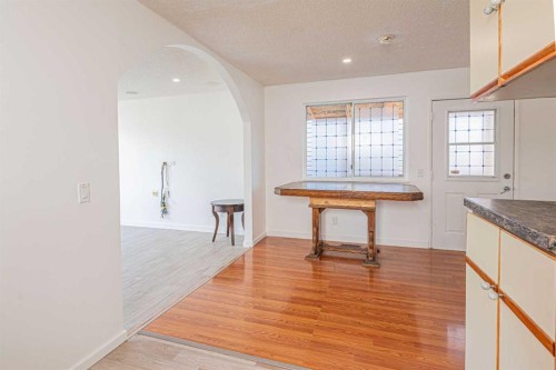 14 Martindale Mews Ne, Calgary, AB - Indoor Photo Showing Other Room