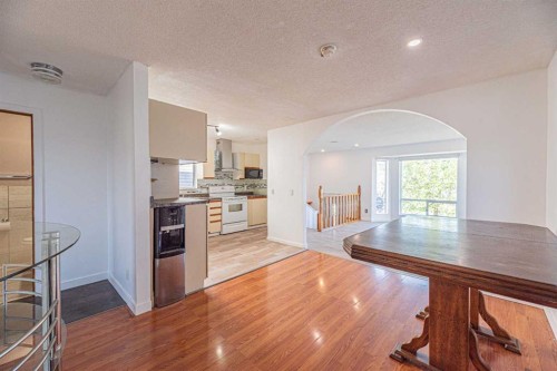14 Martindale Mews Ne, Calgary, AB - Indoor