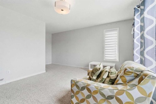 4 Panton Road Nw, Calgary, AB - Indoor