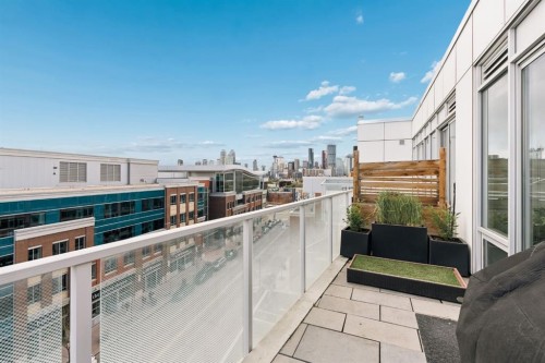 705-1020 9 Avenue Se, Calgary, AB - Outdoor With Balcony With Exterior