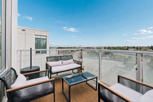 705-1020 9 Avenue Se, Calgary, AB - Outdoor With Balcony With Exterior