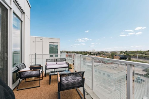 705-1020 9 Avenue Se, Calgary, AB - Outdoor With Balcony With Exterior