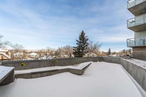 705-1020 9 Avenue Se, Calgary, AB - Outdoor With Balcony