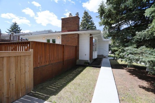 175 Brabourne Road Sw, Calgary, AB - Outdoor