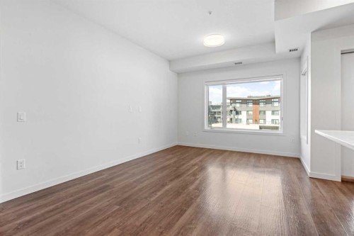 401-24 Mahogany Path Se, Calgary, AB - Indoor Photo Showing Other Room