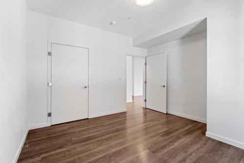 401-24 Mahogany Path Se, Calgary, AB - Indoor Photo Showing Other Room
