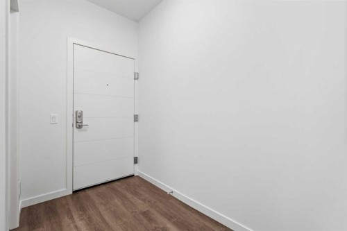 401-24 Mahogany Path Se, Calgary, AB - Indoor Photo Showing Other Room