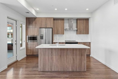 401-24 Mahogany Path Se, Calgary, AB - Indoor Photo Showing Kitchen With Stainless Steel Kitchen With Upgraded Kitchen