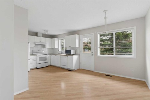 66 Citadel Point Nw, Calgary, AB 
