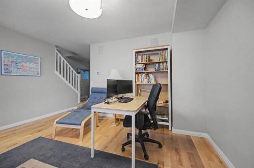 1206 19 Avenue Nw, Calgary, AB - Indoor Photo Showing Office