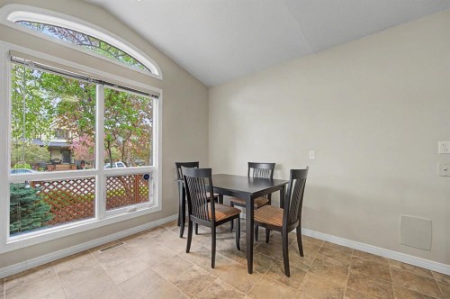 1206 19 Avenue Nw, Calgary, AB - Indoor Photo Showing Dining Room