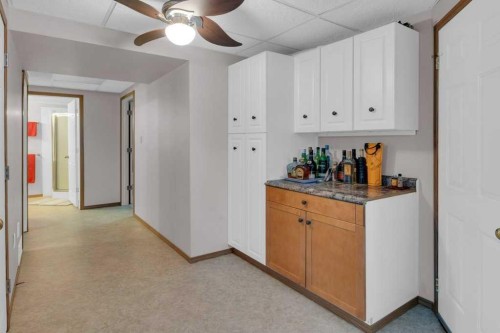 13A Westlynn Drive, Claresholm, AB - Indoor Photo Showing Other Room