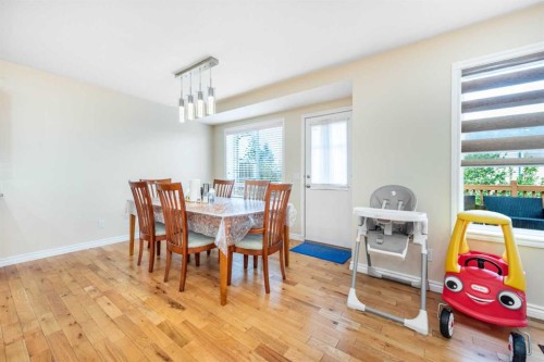 138 Panamount Crescent Nw, Calgary, AB - Indoor Photo Showing Dining Room