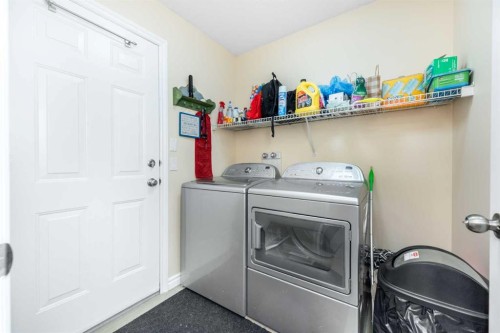 138 Panamount Crescent Nw, Calgary, AB - Indoor Photo Showing Laundry Room