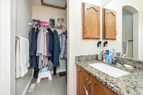 138 Panamount Crescent Nw, Calgary, AB - Indoor