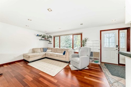 211 Oakridge Place Sw, Calgary, AB 