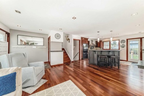 211 Oakridge Place Sw, Calgary, AB 