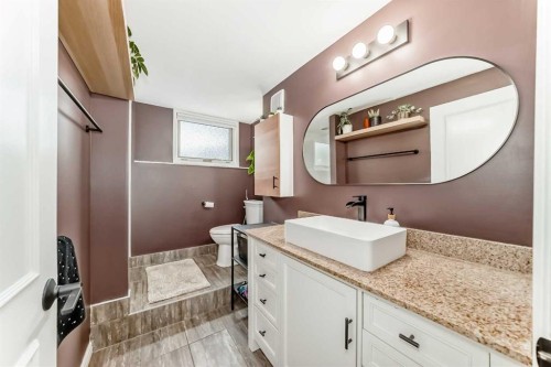 211 Oakridge Place Sw, Calgary, AB 