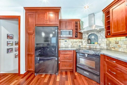 211 Oakridge Place Sw, Calgary, AB 
