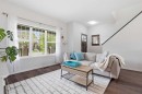 632 Mahogany Boulevard Se, Calgary, AB  - Indoor Photo Showing Living Room 