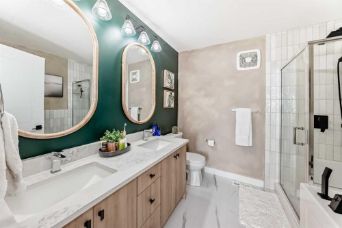 3 Agate, Cochrane, AB - Indoor Photo Showing Bathroom