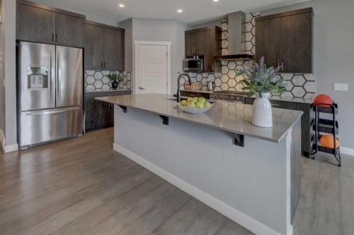 154 Amblehurst Way Nw, Calgary, AB - Indoor Photo Showing Kitchen