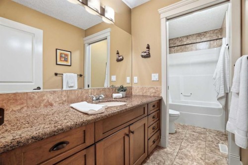149 Aspen Glen Place Sw, Calgary, AB - Indoor Photo Showing Bathroom