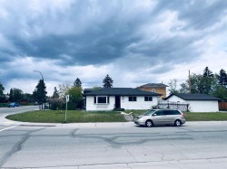 2626 44 Street SE Calgary, AB T2B 1J6