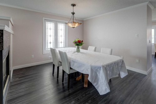 36 Hawksley Crescent Nw, Calgary, AB - Indoor Photo Showing Dining Room