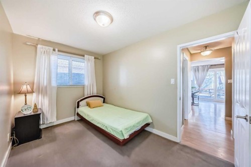 1220 73 Avenue Sw, Calgary, AB - Indoor Photo Showing Bedroom