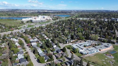 1220 73 Avenue Sw, Calgary, AB - Outdoor With View