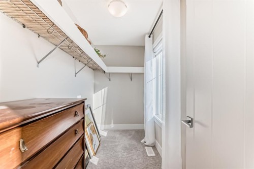 68 Mahogany Gardens Se, Calgary, AB - Indoor